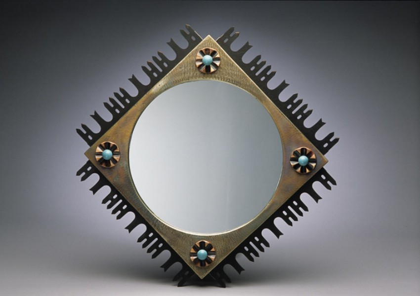 'Circle-Square' — mirror, bronze, copper, steel saw blades